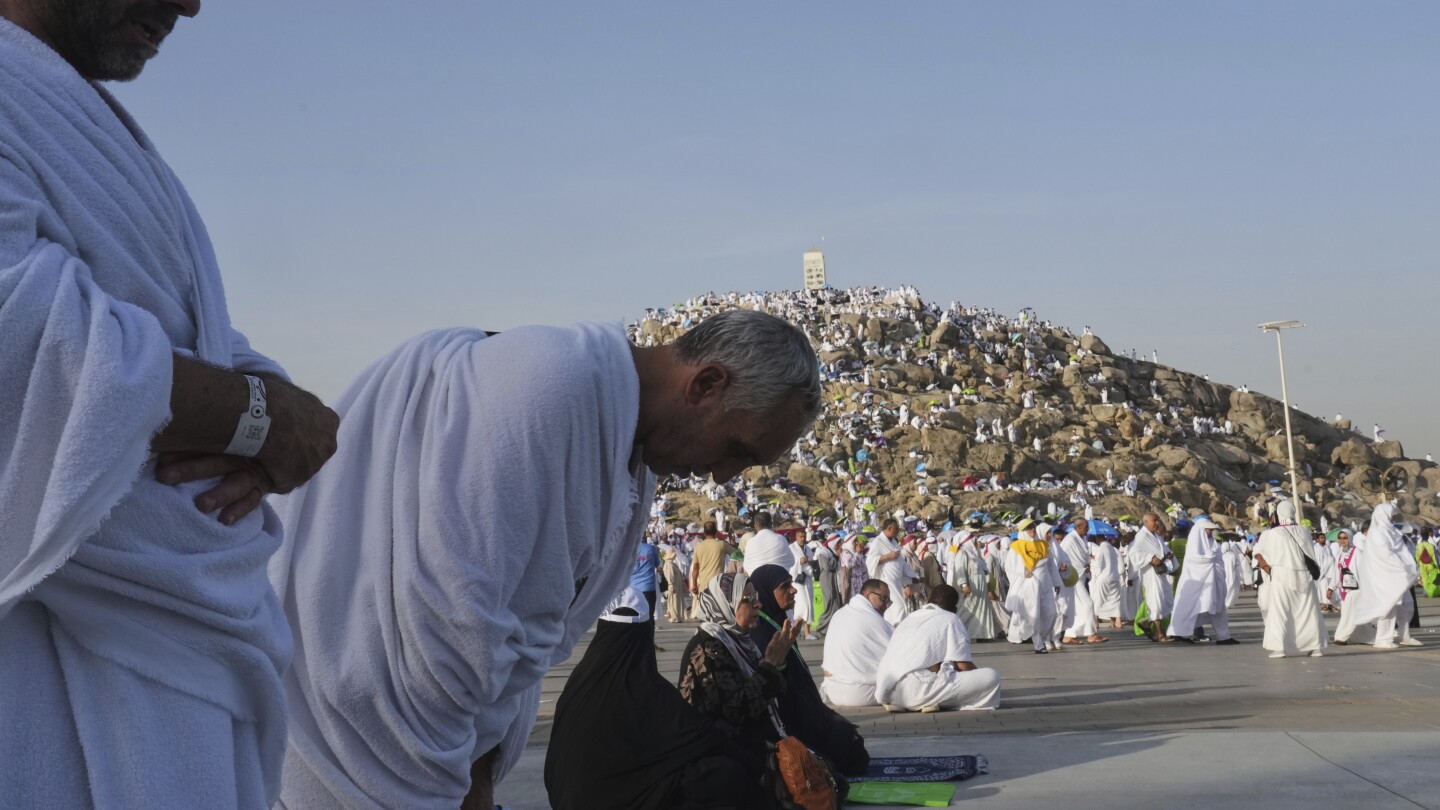 Avoid new shoes and look after your mental health. How to be well at the Hajj