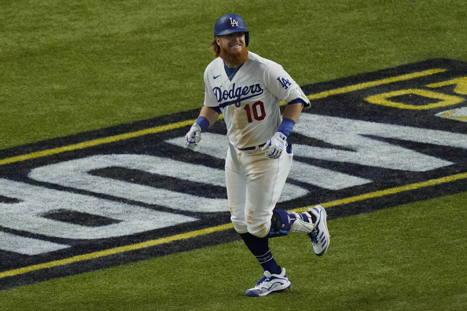 Justin Turner, who had Covid positive test and celebrated with teammates,  cleared by investigators