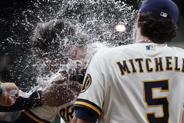 Milwaukee Brewers: 3 Mistakes Craig Counsell Made During The Arizona  Diamondbacks Series