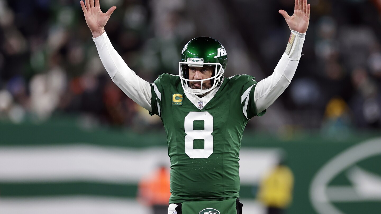Aaron Rodgers may have to wait until after the NFL draft to find a new team