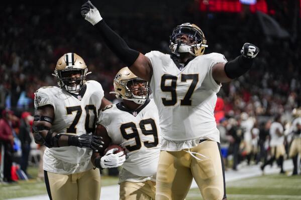 Atlanta Falcons running back Qadree Ollison (30) on the sideline