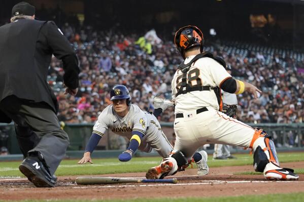 Giants first baseman Brandon Belt back from IL, will be eased back into  action