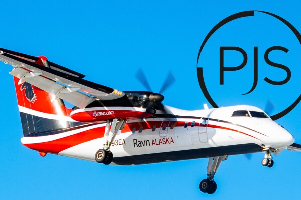 DHC Dash-8 with PJS logo