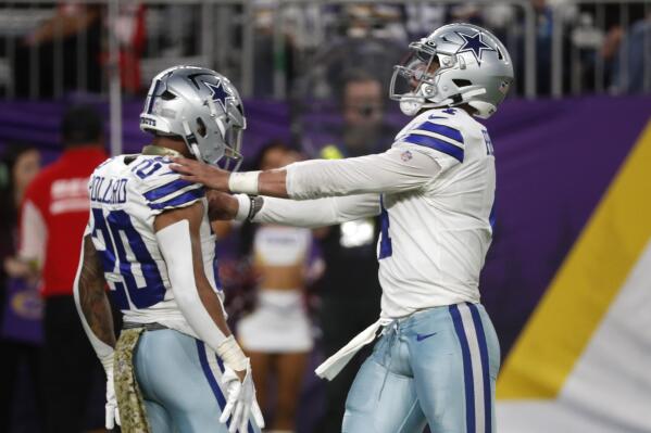Twitter reacts to the Vikings getting blown out by the Cowboys