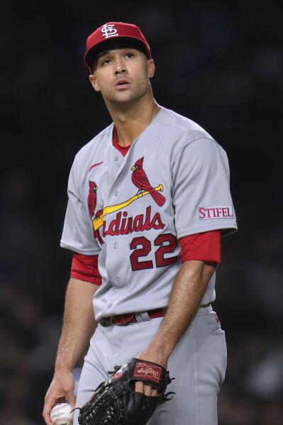 Adam Wainwright is gifted a puppy, 10/01/2023