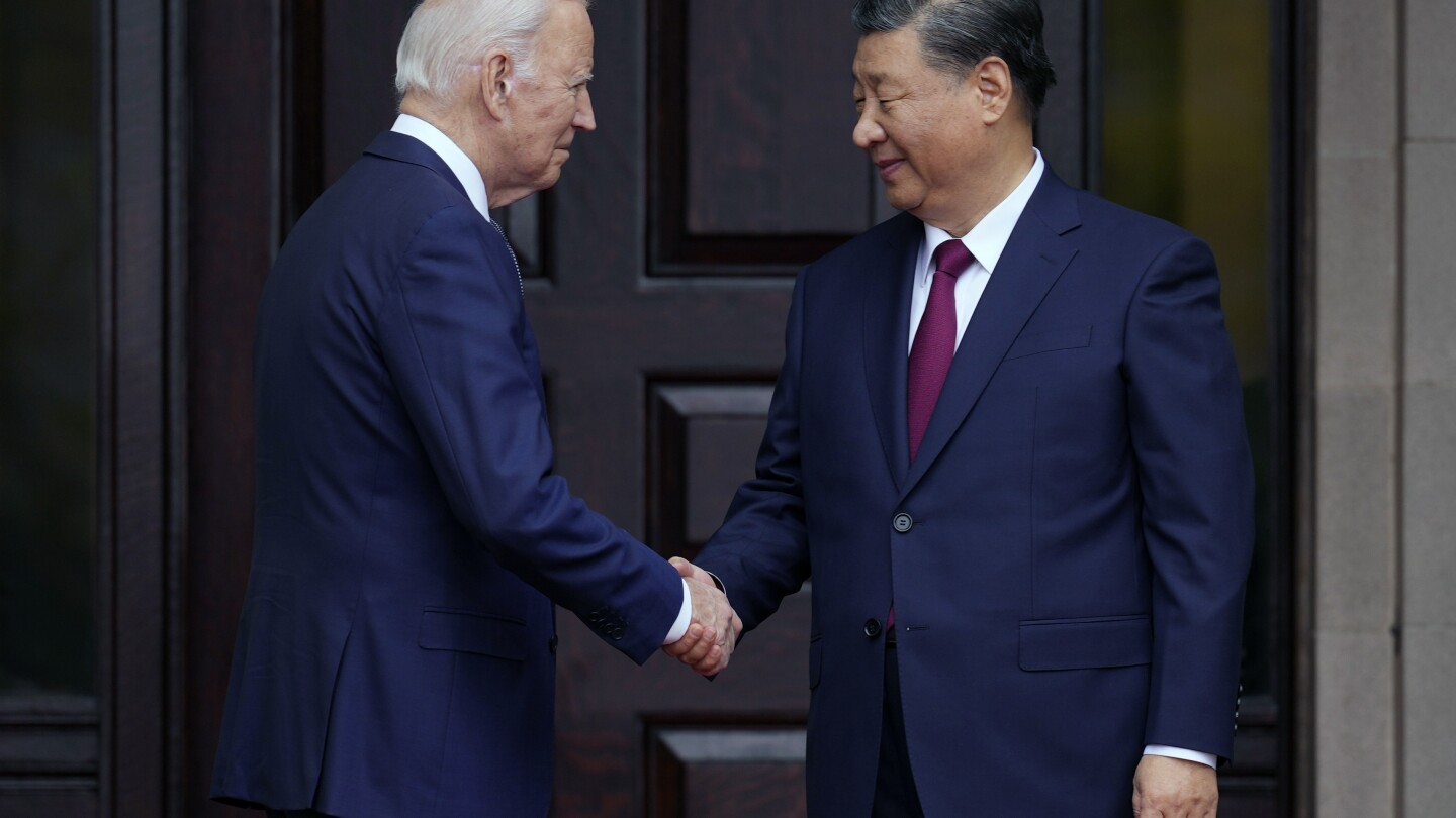 ВАШИНГТОН АП — Президентът Джо Байдън и китайският президент Си