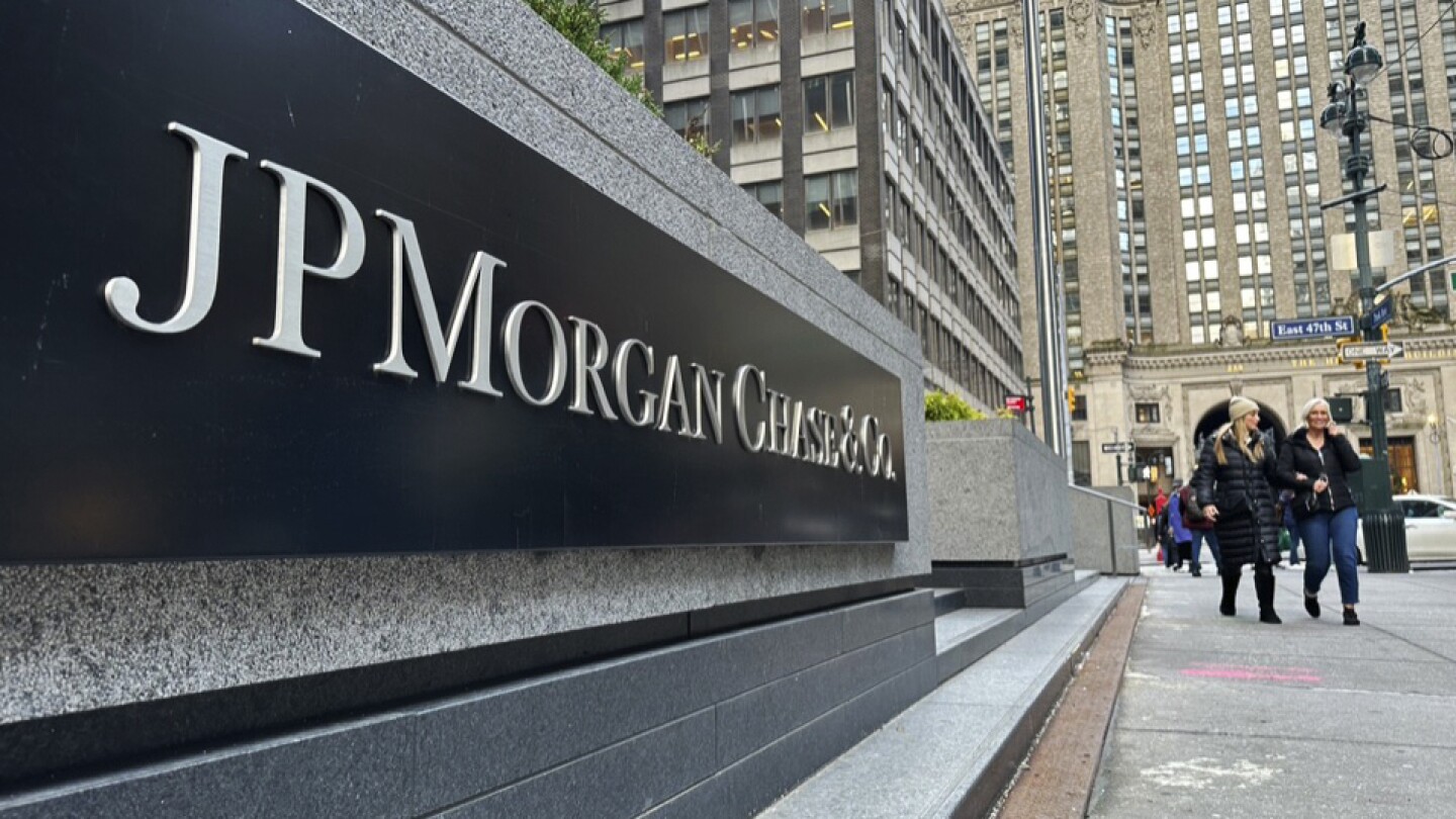 НЮ ЙОРК AP — JPMorgan Chase отчете скромно увеличение от