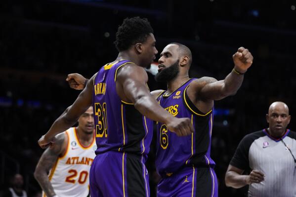 LeBron, Lakers Prep for Preseason Action