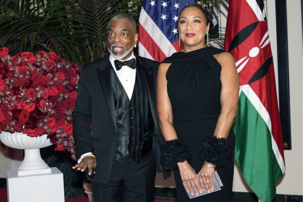 LeVar Burton and Stephanie Cozart Burton arrive at the Booksellers area of the White House for the State Dinner hosted by President Joe Biden and first lady Jill Biden for Kenya's President William Ruto and Kenya's first lady Rachel Ruto, Thursday, May 23, 2024, in Washington. (AP Photo/Jacquelyn Martin)