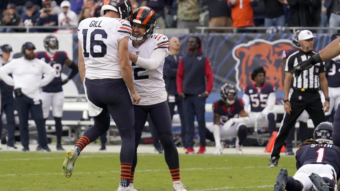 Michael Badgley goes 4-for-4 vs. Giants filling in for Bears kicker Cairo  Santos - Chicago Sun-Times