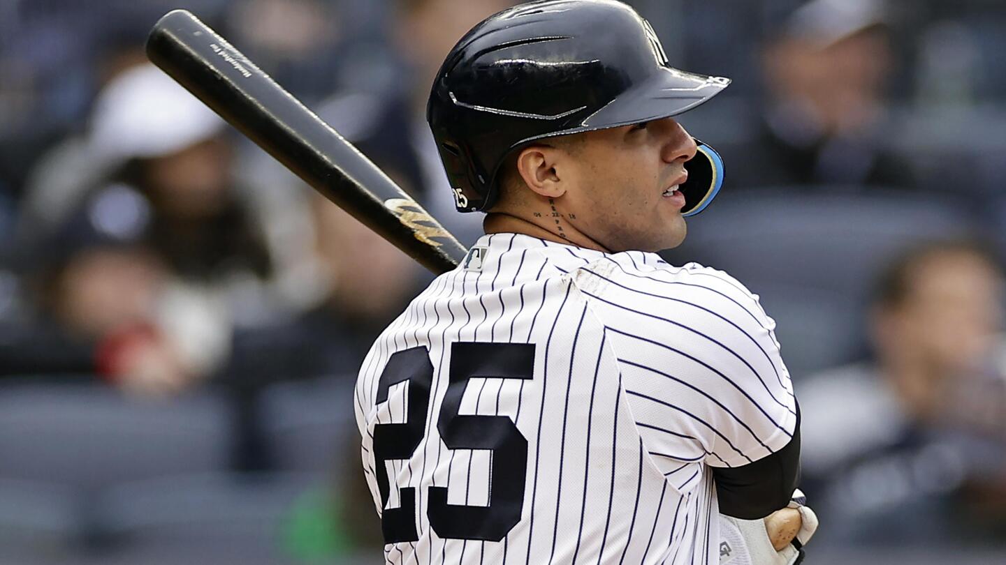 Gleyber Torres signs one-year, $9.95 million deal with Yankees to avoid  arbitration - Newsday