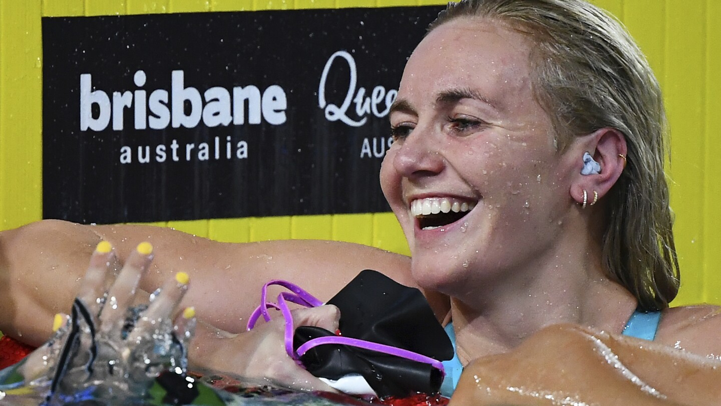 At Australia’s Olympic swimming trials, Titmus breaks world record in women’s 200-meter freestyle race