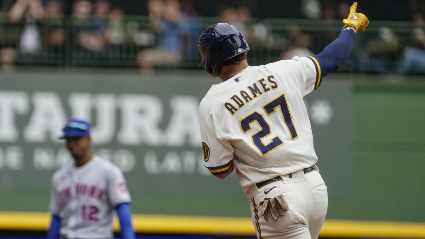 Fielder sets Brewers' RBI record