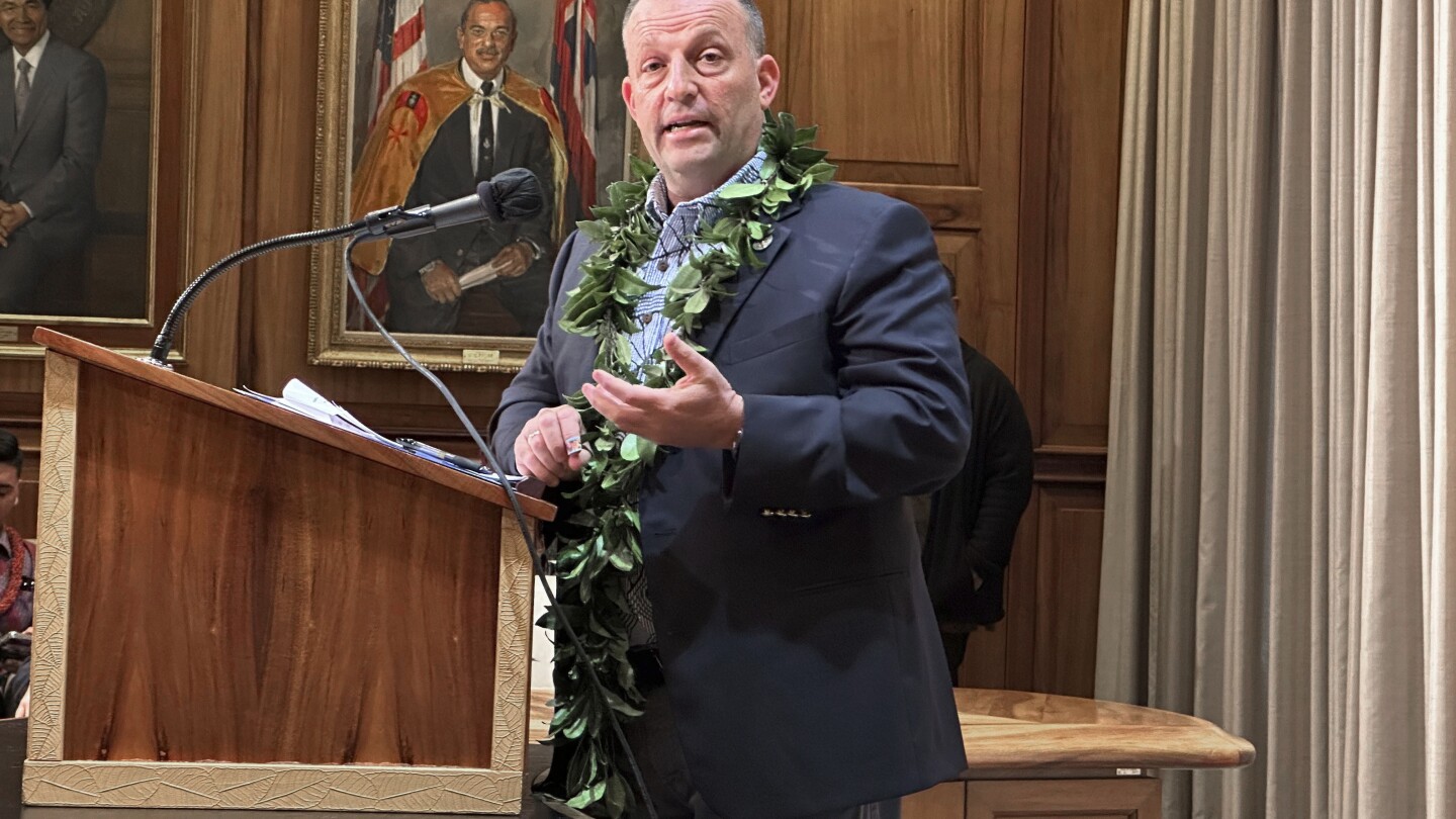 Губернаторът на Хавай иска 3000 ваканционни жилища под наем да бъдат преустроени в жилища за оцелелите от горския пожар на Мауи