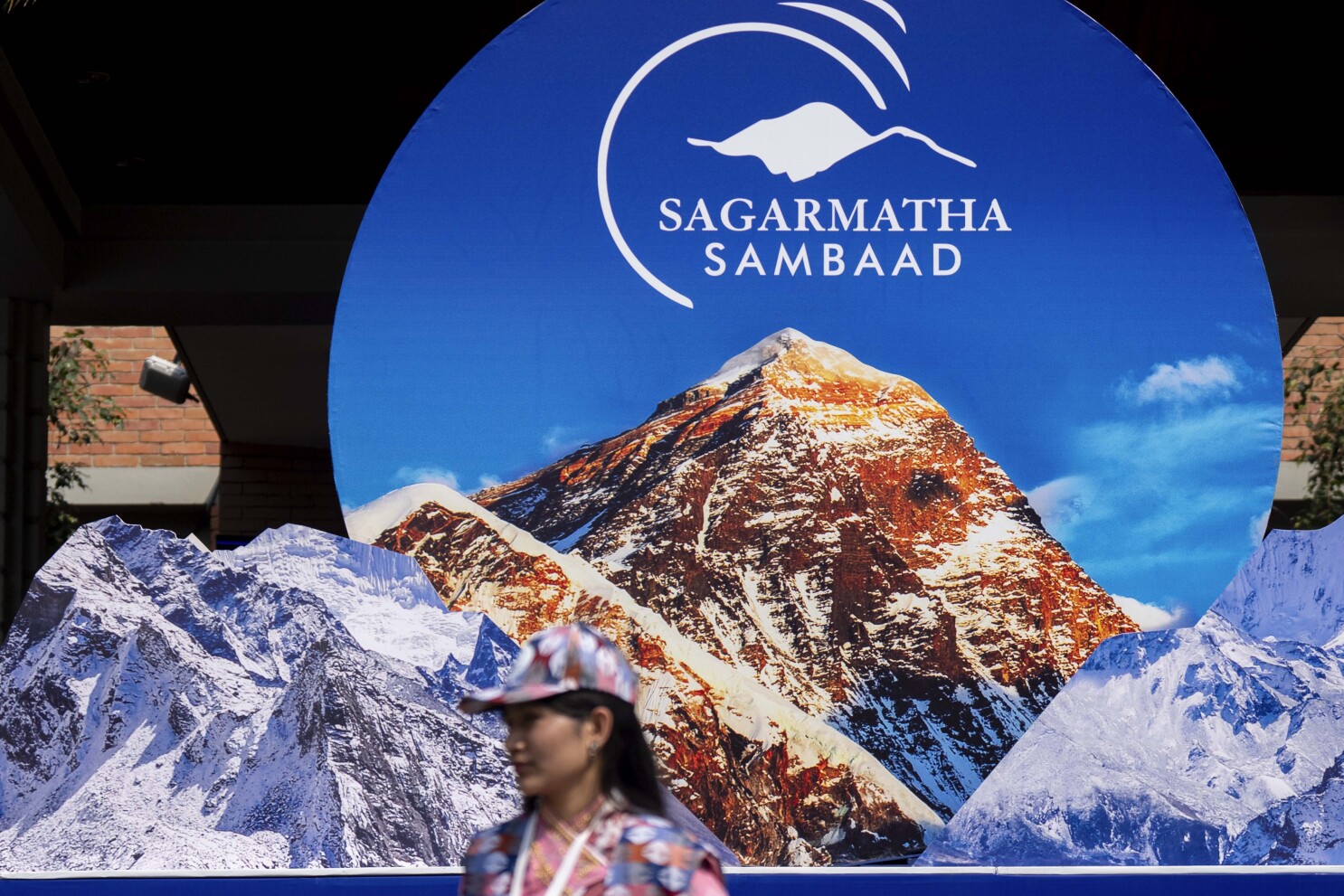 Nepal hosts environment conference as Himalayan glaciers melt