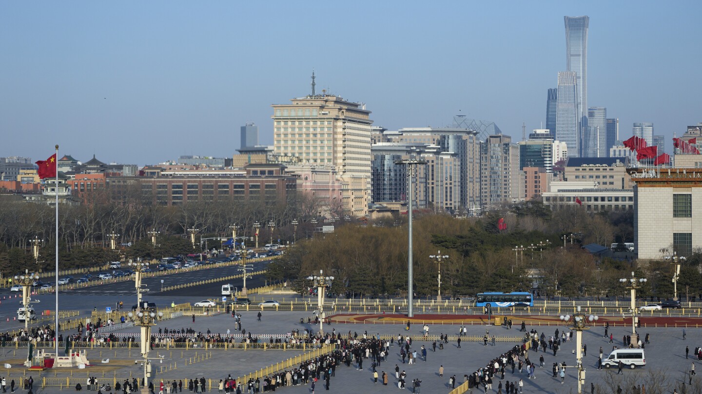 ПЕКИН (АП) — Китай има достатъчно пространство за маневриране, за