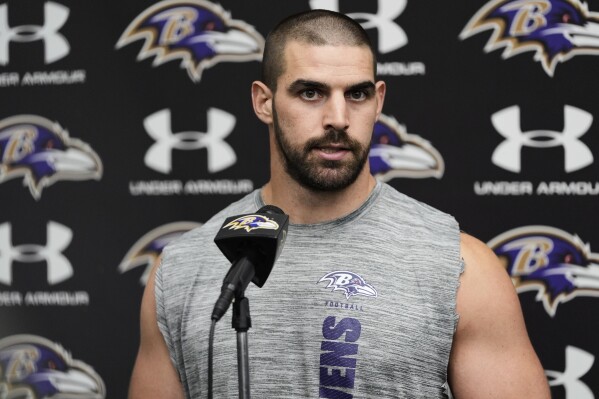 Baltimore Ravens tight end Mark Andrews speaks to media after an NFL team practice, Wednesday, May 28, 2025, at the Under Armour Performance Center in Owings Mills, Md. (AP Photo/Stephanie Scarbrough)