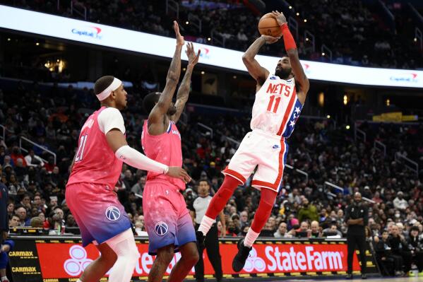 Oklahoma City Thunder guard Shai Gilgeous-Alexander (2) in action during  the second half of an NBA basketball game against the Washington Wizards,  Wednesday, Nov. 16, 2022, in Washington. (AP Photo/Nick Wass Stock