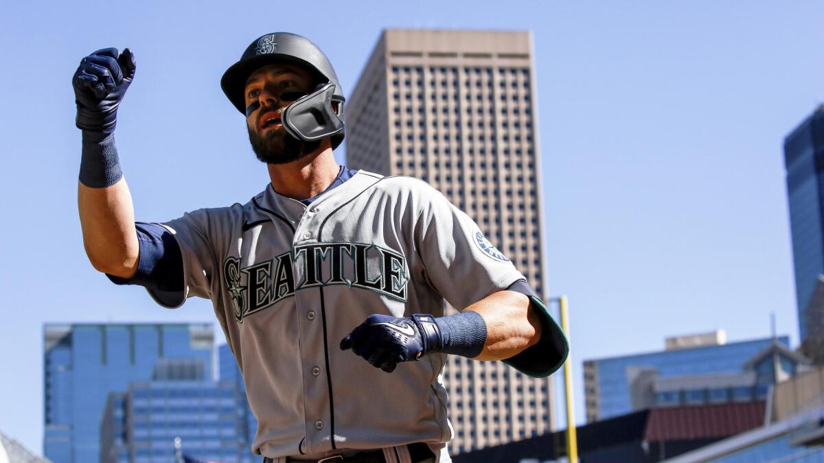 Seattle Mariners place OF Mitch Haniger on COVID-19 IL 