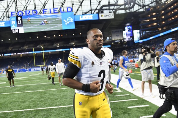 BREAKING: Pittsburgh Steelers head coach Mike Tomlin stated the reason after the loss that made fans sympathize, Russell Wilson encountered a serious problem before the match that prevented Russell Wilson from playing at 100% strength. G