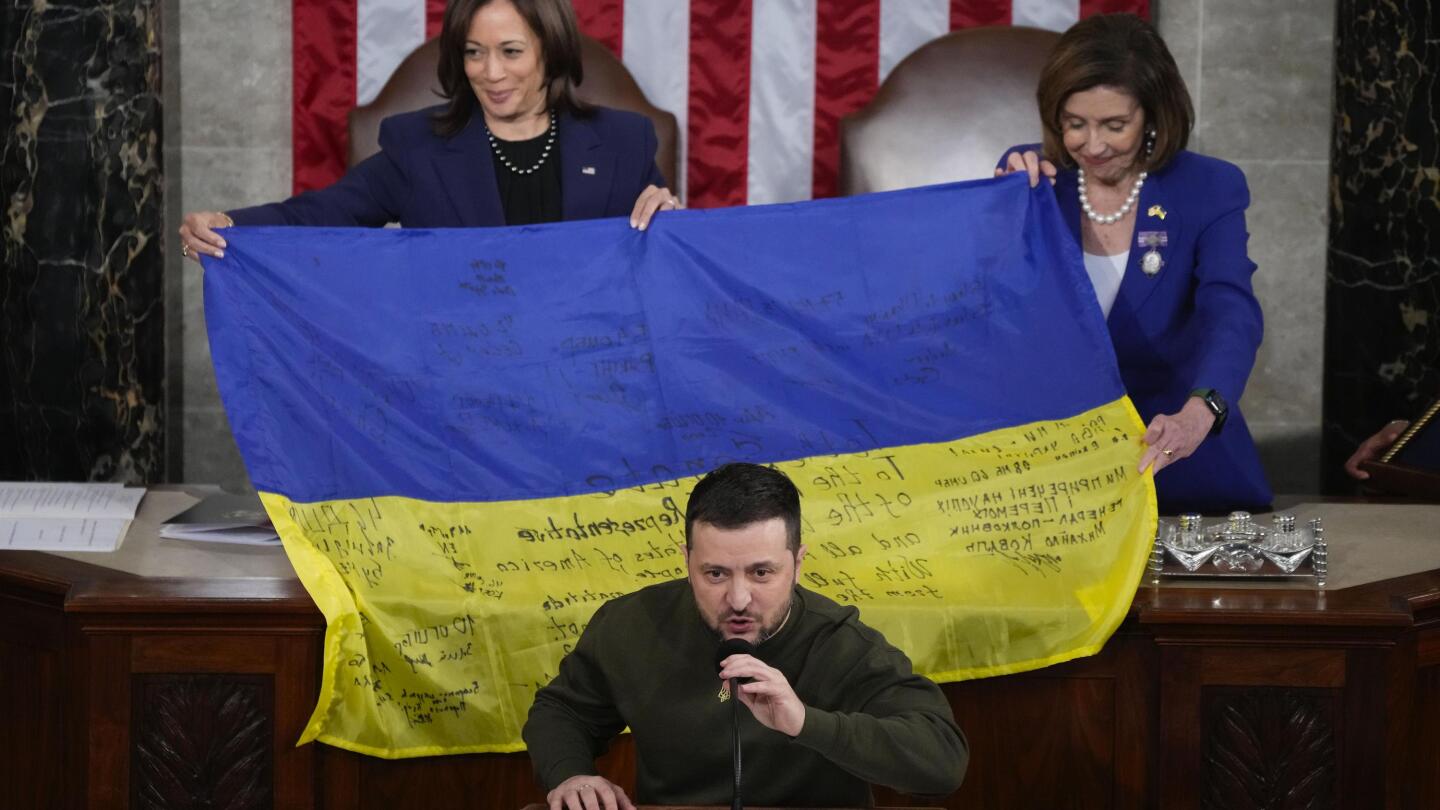 Zelenskyy thanks 'every American,' sees 'turning point'