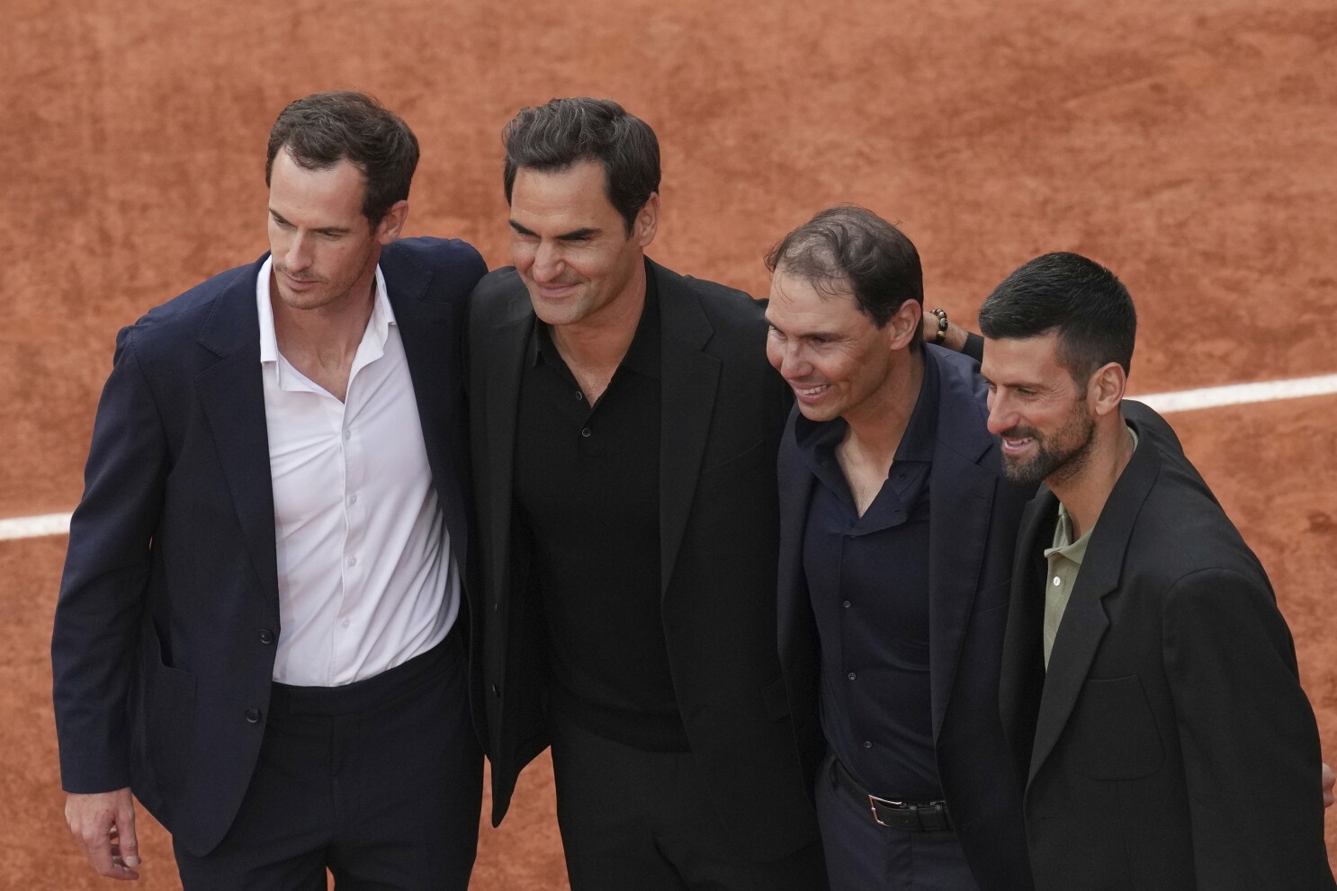 Federer, Djokovic, Murray show up for Nadal at French Open