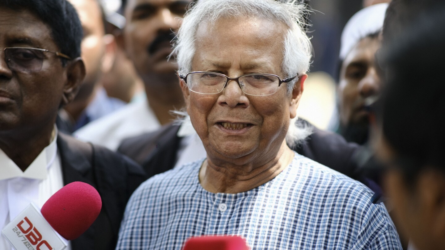 Съдът в Бангладеш обвини Нобеловия лауреат Мохамед Юнус и други по обвинения в присвояване