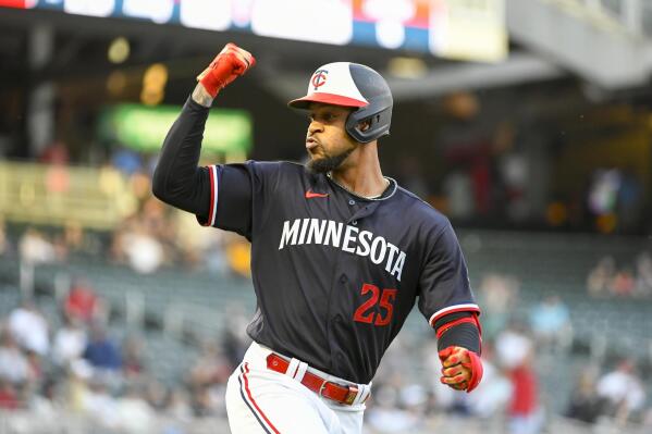 Mistakes add up for Twins in 10-inning loss to Cleveland