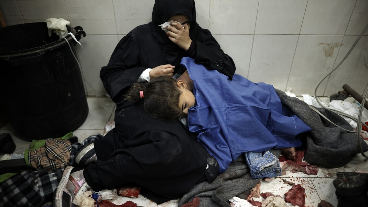 Актуализации на живо | Газа губи телефон и интернет, а израелските семейства настояват за освобождаване на заложници