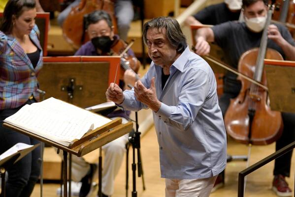 Italian conductor Riccardo Muti, 80, rehearses Verdi's "Un Ballo in Maschera (A masked Ball)" with the Chicago Symphony Orchestra in Chicago on Wednesday, June 22, 2022. Muti, whose Chicago contract runs through the 2022-23 season, considers himself the descendant of strong Italian conductors reaching back to Arturo Toscanini and Tulio Serafin. (AP Photo/Nam Y. Huh)