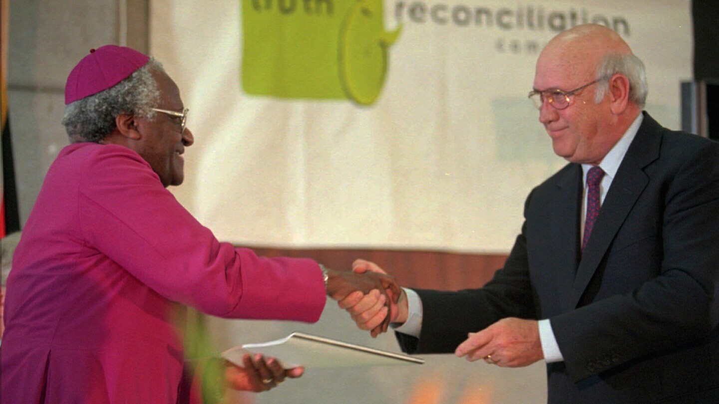 South Africa to hold inquiry into whether prosecutions of apartheid-era crimes were blocked