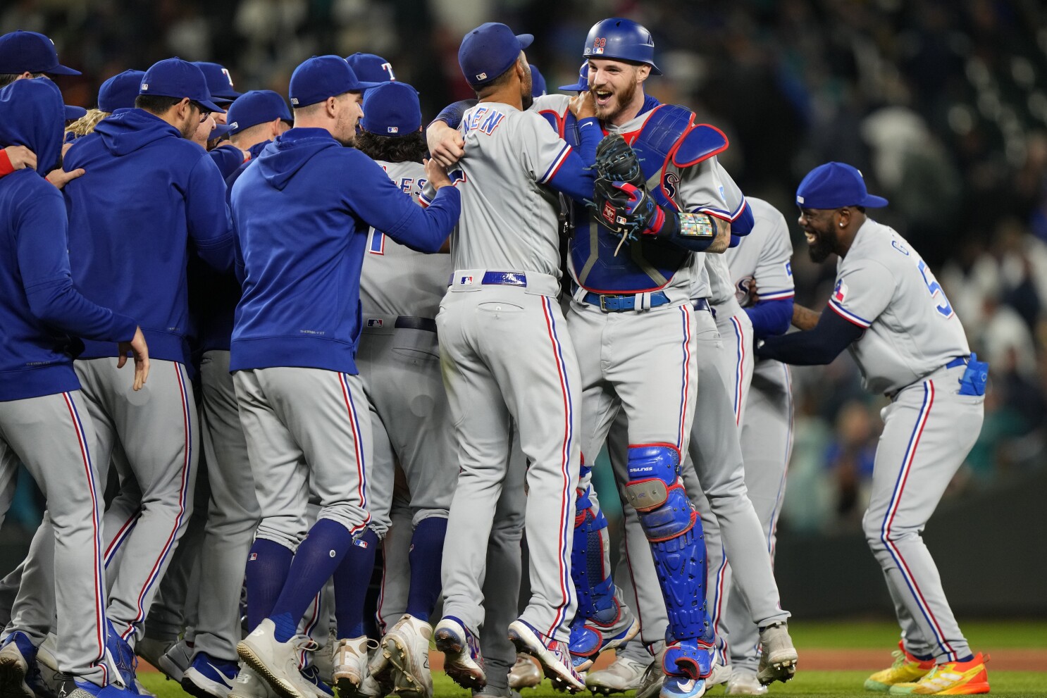 Texas Rangers Fail to Clinch Playoff Berth After Seattle Mariners Walk-Off  Win - Sports Illustrated Texas Rangers News, Analysis and More
