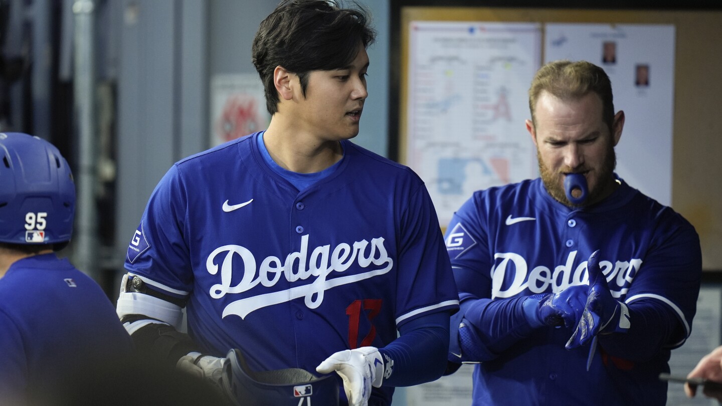 Shohei Ohtani може да бъде по-отворен със съотборниците си без „буфера“ Mizuhara, казва мениджърът на Dodgers
