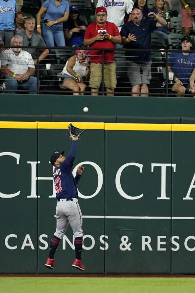 Watch: Byron Buxton leaps for an unbelievable catch