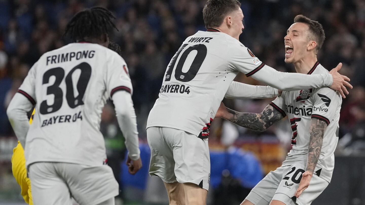 Рекордното поход без загуба на Байер Леверкузен продължава с победа с 2-0 над Рома в Лига Европа
