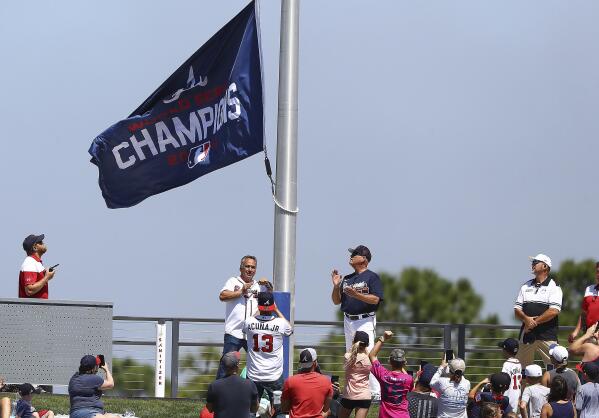 Braves News: Sliderman bids farewell as Luke Jackson signs with Giants