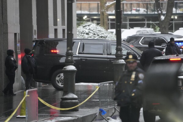 Former President Donald Trump's motorcade leaves Manhattan federal court on Tuesday. (AP Photo/Seth Wenig)