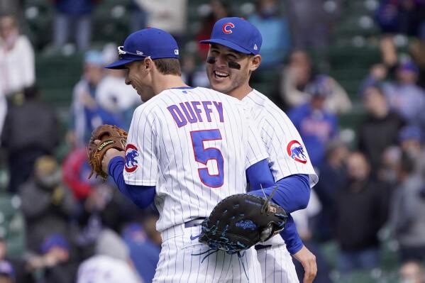 Davies, Pederson lead Cubs over Pirates 3-2, 4th win in row