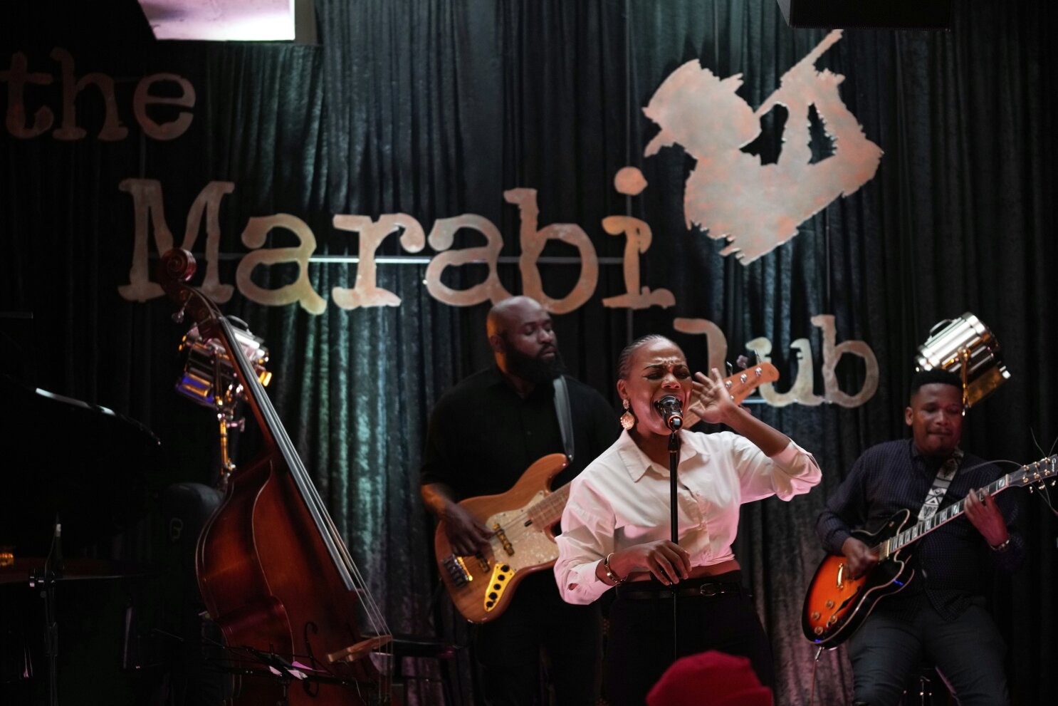 A jazz club in Johannesburg plays its last songs and laments downtown's decline
