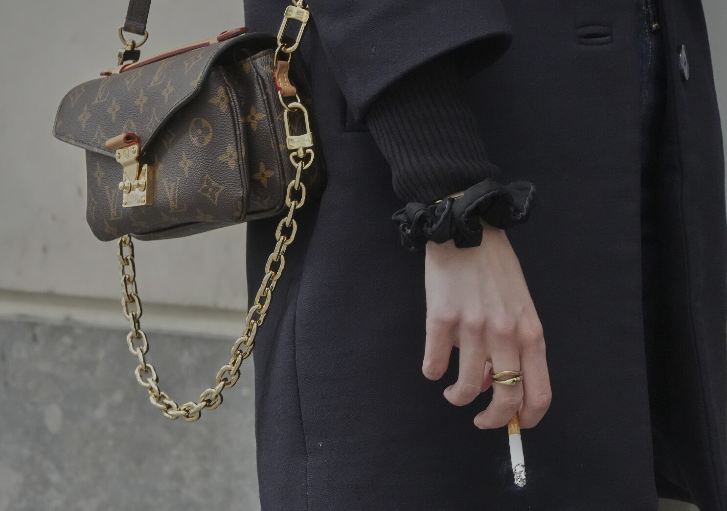 The country that made smoking sexy breaks up with cigarettes