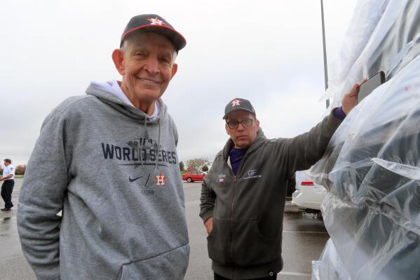 Mattress Mack' places one of largest-ever Super Bowl bets on Bengals