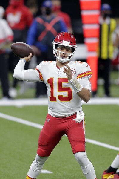 Patrick Mahomes is the best even when he misses: The most spectacular  incomplete pass ever!