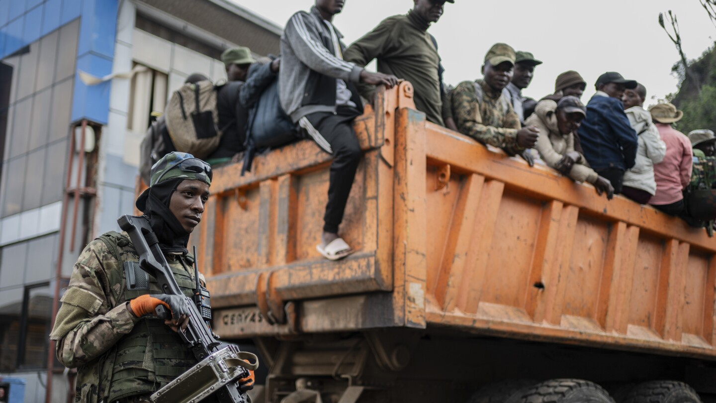 Red Cross Facilitates Safe Passage of Over 1,000 Congolese Soldiers and Families from Goma to Kinshasa