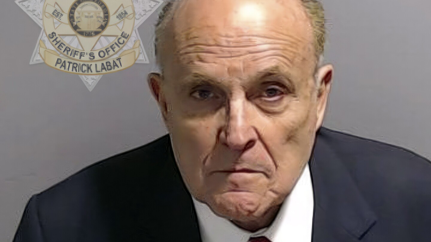 Rudy Giuliani surrenders at jail in Atlanta on 2020 election charges