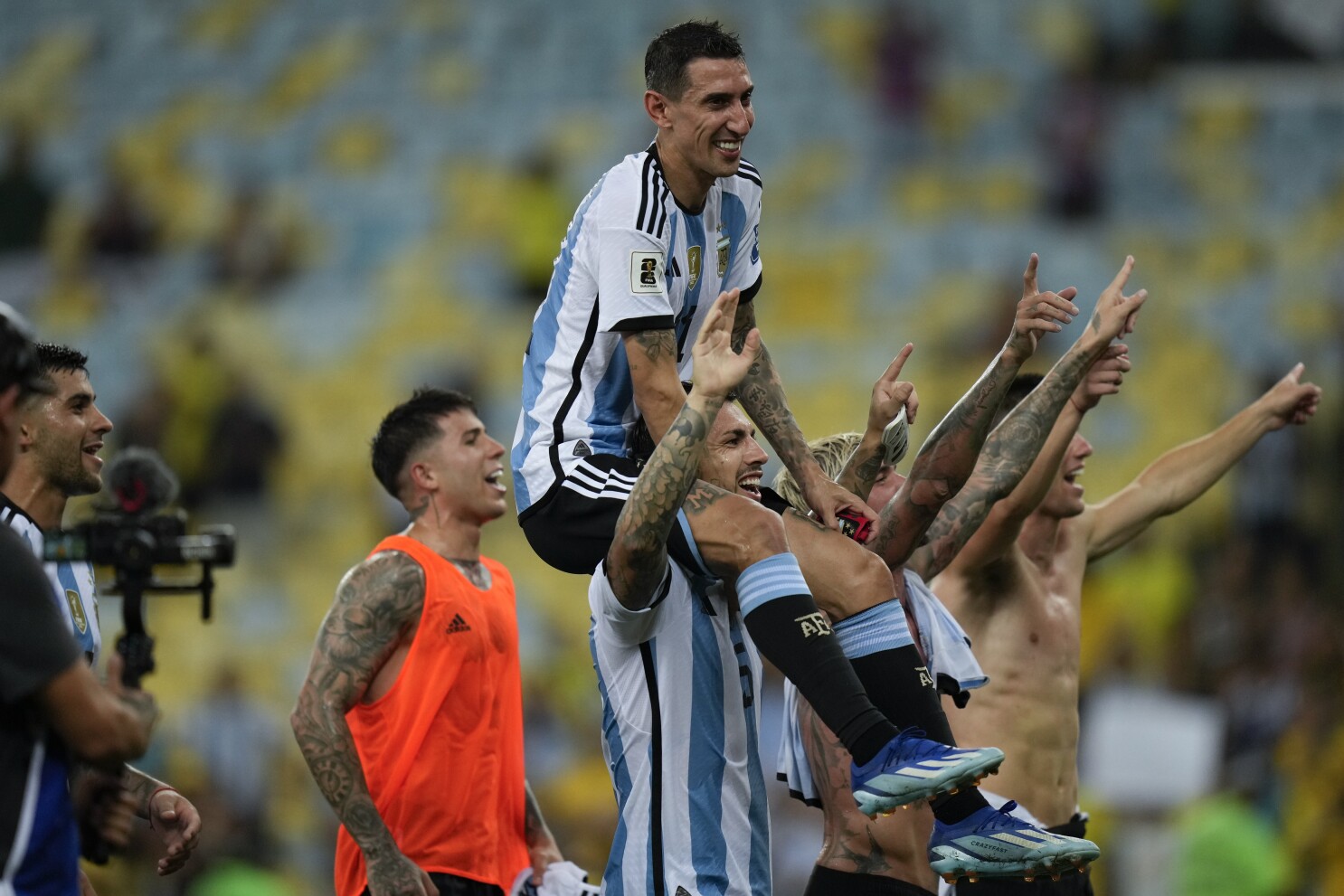 Ángel Di María anuncia su retiro de la selección de Argentina tras la Copa  América 2024 | AP News