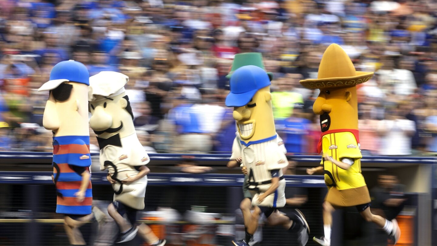 Republicans don't want Bucks, Brewers or racing sausages at early