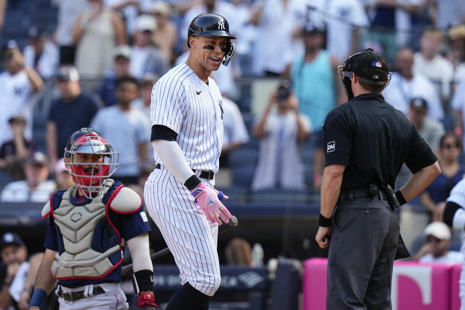 Yankees lose 8 in a row for first time in 28 years, fall 6-5 to Red Sox