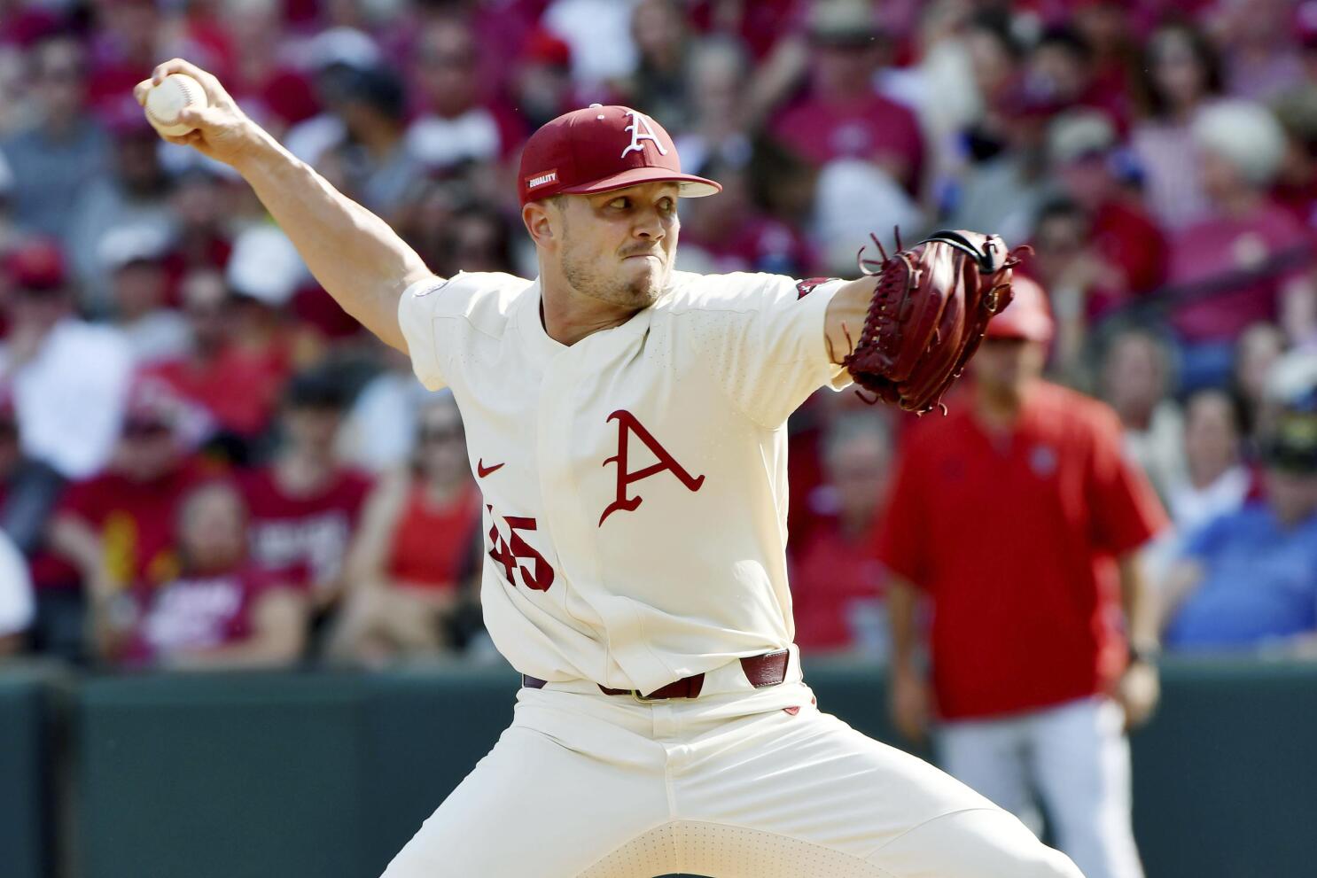 Arkansas' Benintendi named college baseball Player of Year