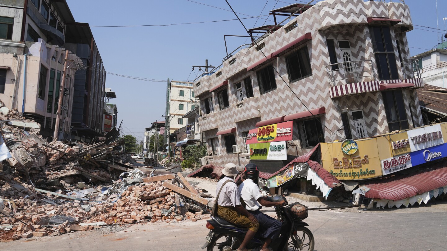 Officials survey damage in Myanmar's earthquake-devastated central areas