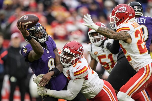 Chiefs' Chris Jones to compete in fishing tournament